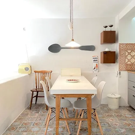 Charming Stone House In Jelsa Vikendica *